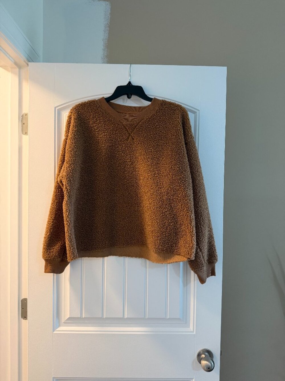 American Eagle Sherpa Sweatshirt (Brown) Women's Small